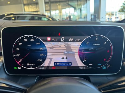 MERCEDES-BENZ GLC - 10