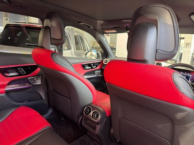 MERCEDES-BENZ GLC - 7