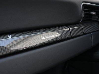 2020 Porsche 911 缩略图 18