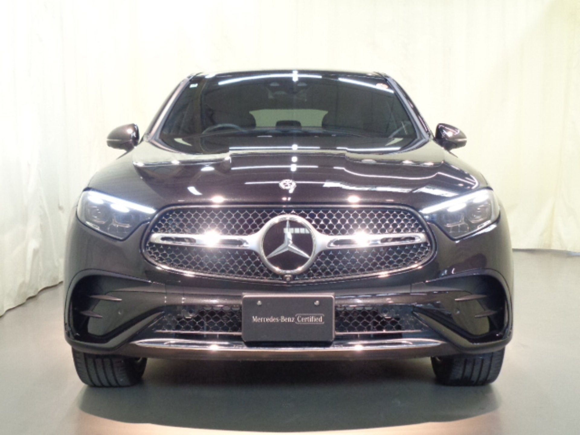 MERCEDES-BENZ GLC - View 1