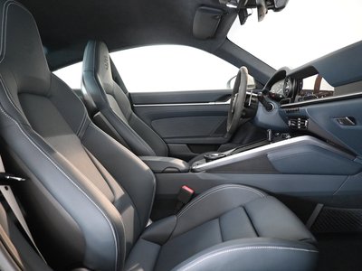 PORSCHE 911 - 10