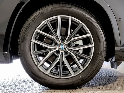 2026 BMW X1 thumbnail 39