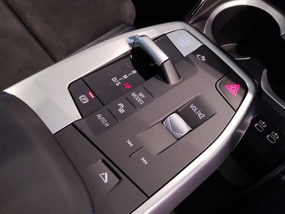 2026 BMW X1 thumbnail 11