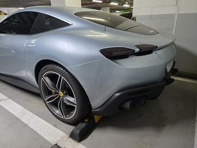 FERRARI ROMA - 4