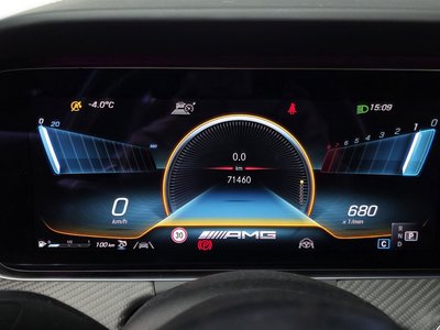 MERCEDES-BENZ GT AMG - 8