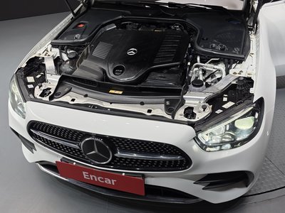 MERCEDES-BENZ E-CLASS - 7