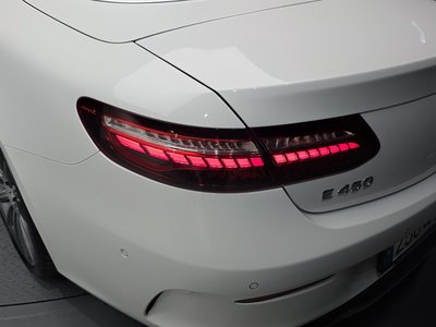 MERCEDES-BENZ E-CLASS - 10