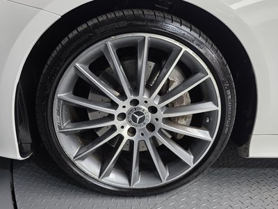 MERCEDES-BENZ E-CLASS - 6