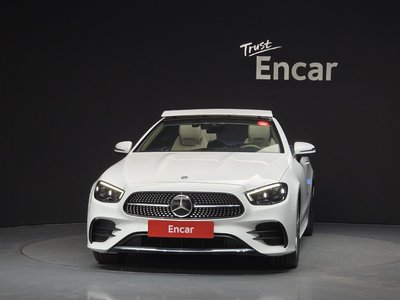 MERCEDES-BENZ E-CLASS - 2