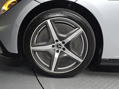 MERCEDES-BENZ EQE - 6