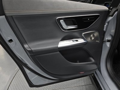 2023 Mercedes-BENZ EQE 缩略图 15