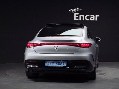 MERCEDES-BENZ EQE - 4