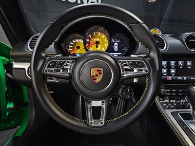 2021 Porsche 718 — миниатюра 13
