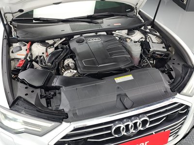 AUDI A6 - 7