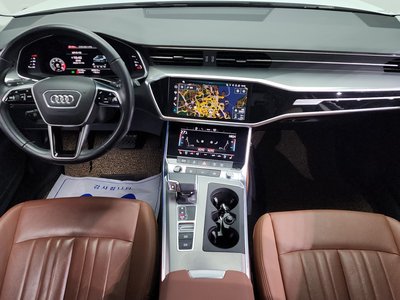 AUDI A6 - 5