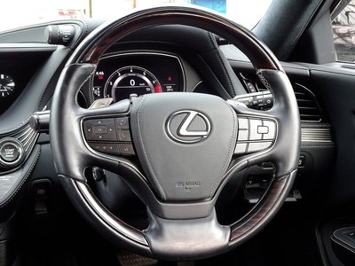 صورة مصغرة 50 لـ 2018 Lexus LS