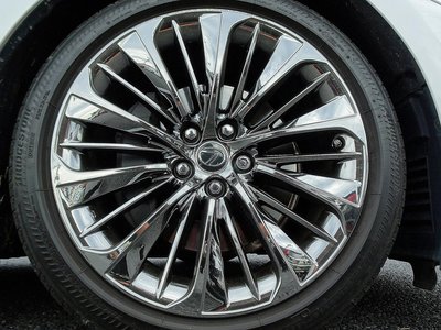 صورة مصغرة 18 لـ 2018 Lexus LS