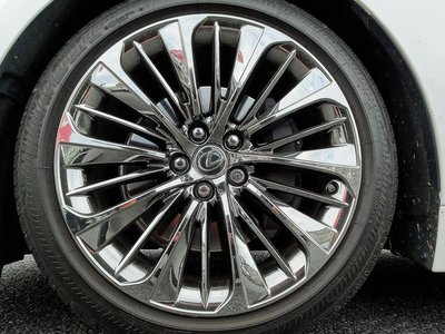 صورة مصغرة 17 لـ 2018 Lexus LS