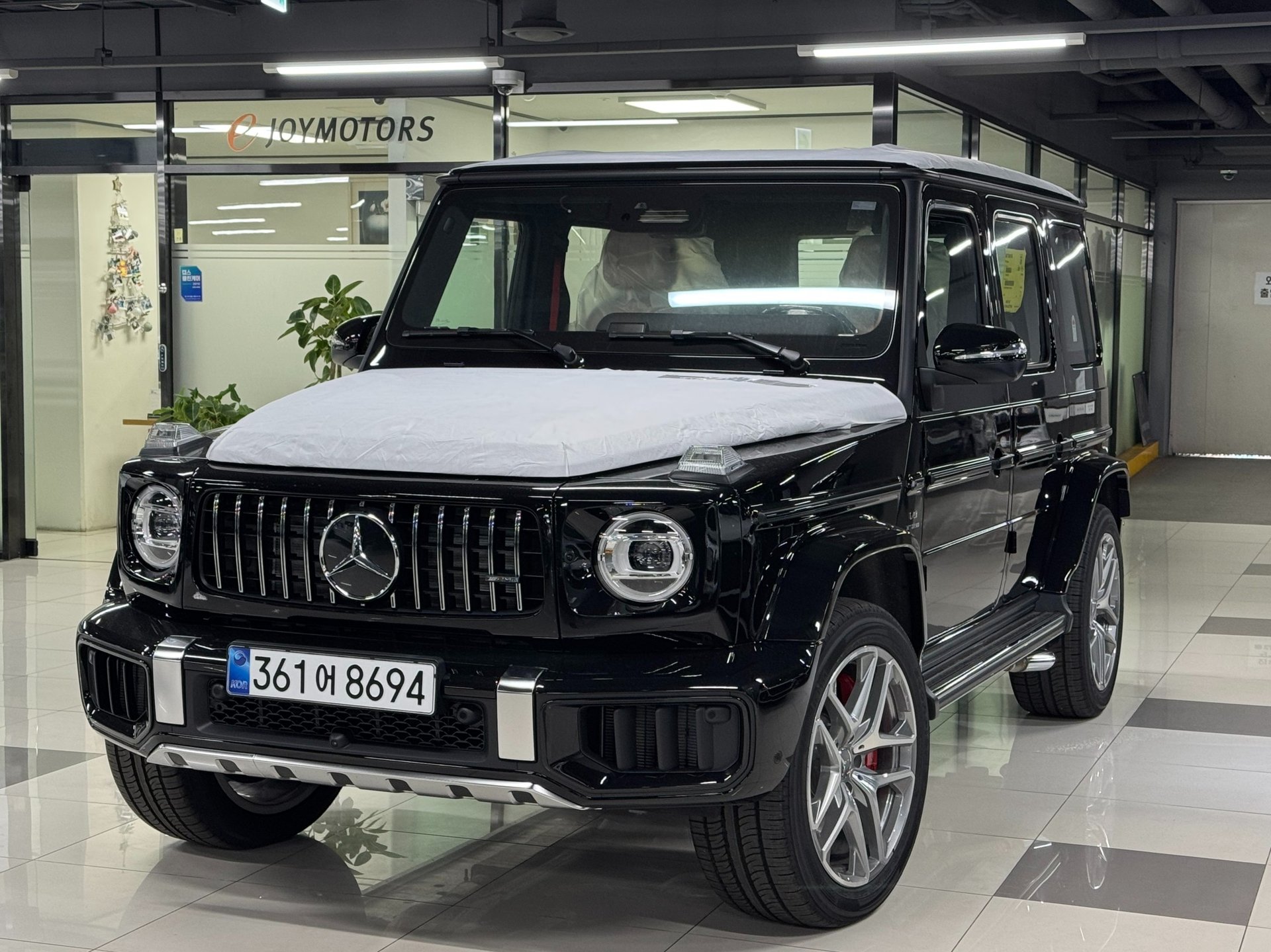 MERCEDES-BENZ G-CLASS - View 1