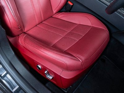 صورة 24 لـ 2021 Maserati GHIBLI
