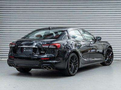 صورة 17 لـ 2021 Maserati GHIBLI
