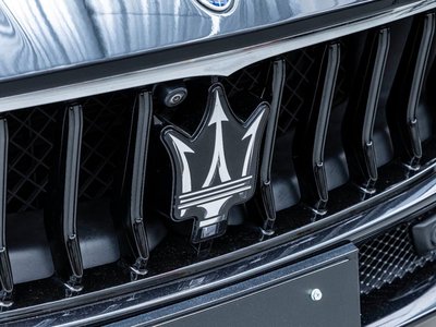صورة 36 لـ 2021 Maserati GHIBLI
