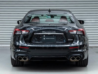 صورة 18 لـ 2021 Maserati GHIBLI