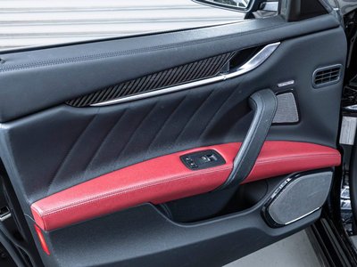 صورة 26 لـ 2021 Maserati GHIBLI