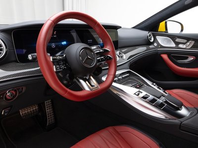 صورة 10 لـ 2023 Mercedes-BENZ GT AMG