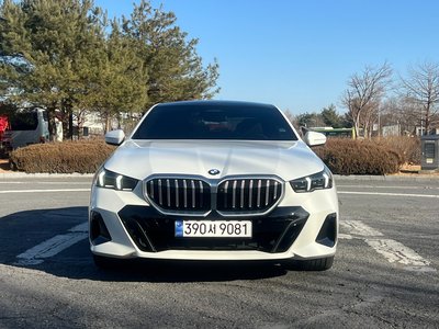 BMW 5 SERIES - 2