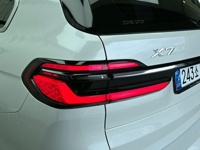 BMW X7 - 10
