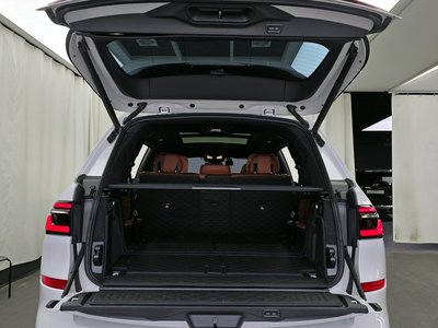 2024 BMW X7 缩略图 26
