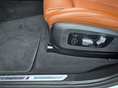 2024 BMW X7 缩略图 33