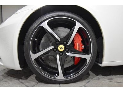 صورة مصغرة 17 لـ 2013 Ferrari FF