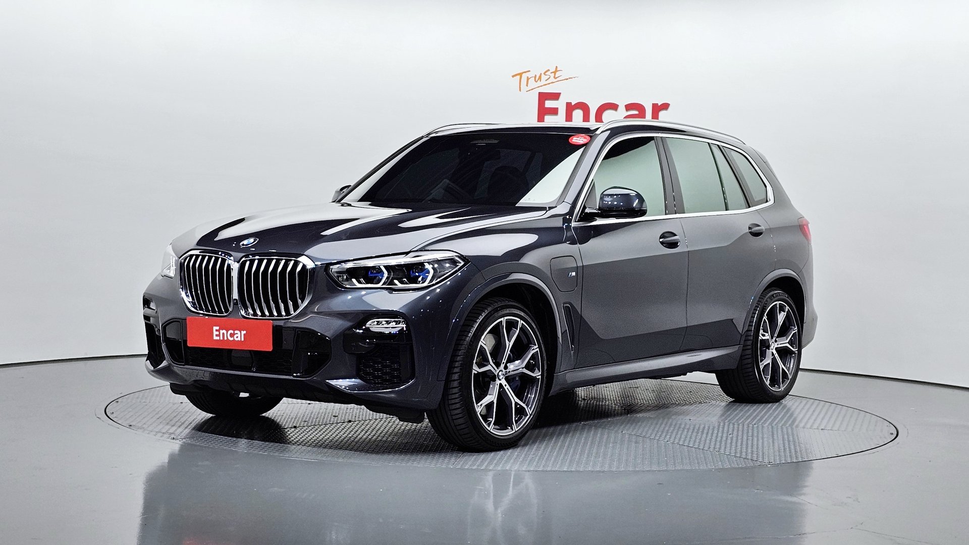 BMW X5 - View 1