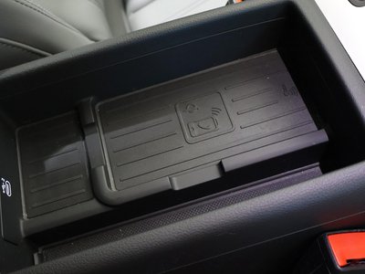 صورة 27 لـ 2024 AUDI A4 AVANT