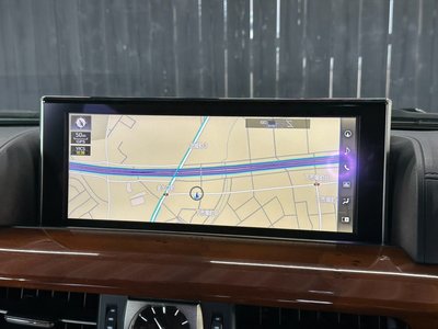 صورة مصغرة 61 لـ 2018 Lexus LX