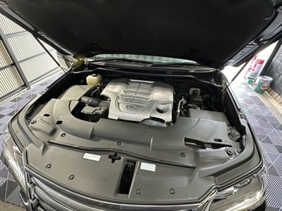 صورة مصغرة 17 لـ 2018 Lexus LX