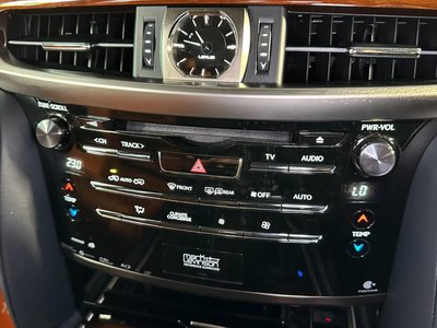صورة مصغرة 64 لـ 2018 Lexus LX