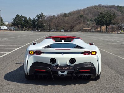FERRARI SF90 - 3