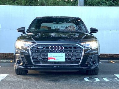 AUDI A8 - 6