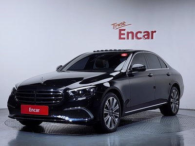 MERCEDES-BENZ E-CLASS - 1