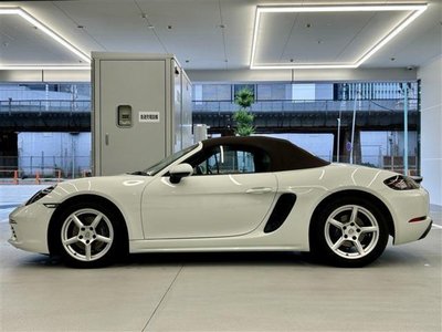 2019 Porsche 718 照片 2