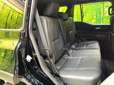 TOYOTA LAND CRUISER 250 - 9