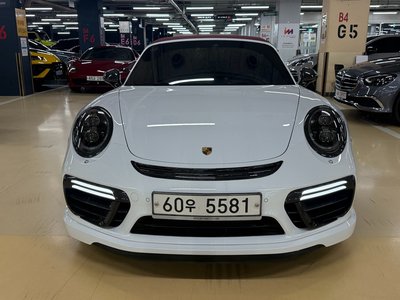 PORSCHE 911 - 4