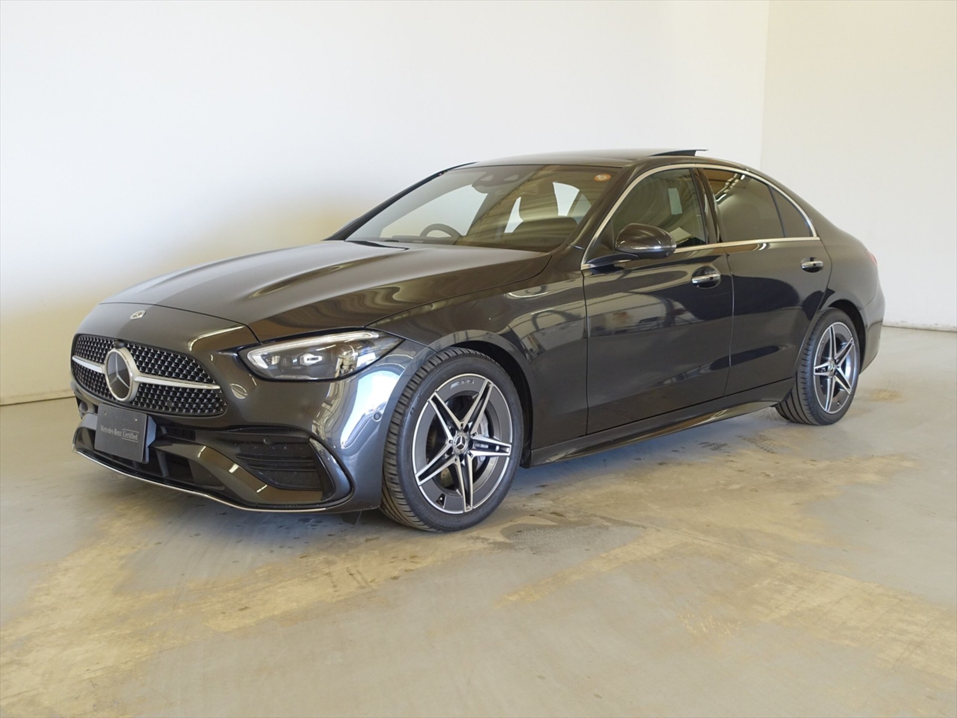 MERCEDES-BENZ C-CLASS - View 1