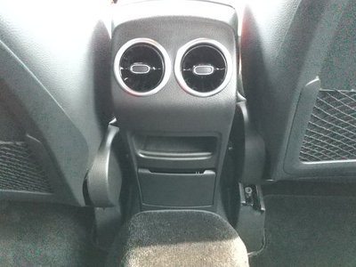 2025 Mercedes-BENZ GLA 缩略图 49
