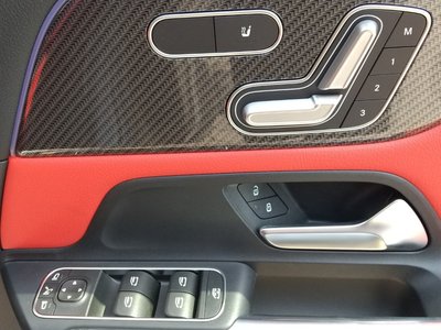 2025 Mercedes-BENZ GLA 缩略图 52