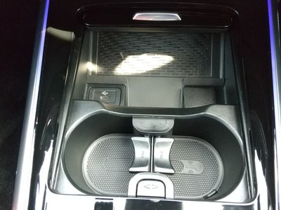 2025 Mercedes-BENZ GLA 缩略图 43