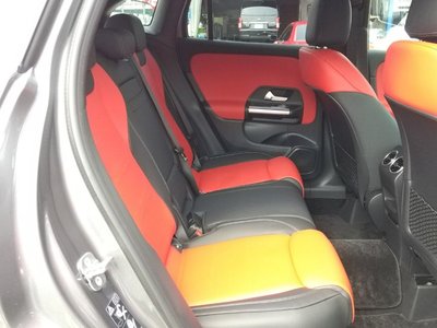 2025 Mercedes-BENZ GLA 缩略图 54